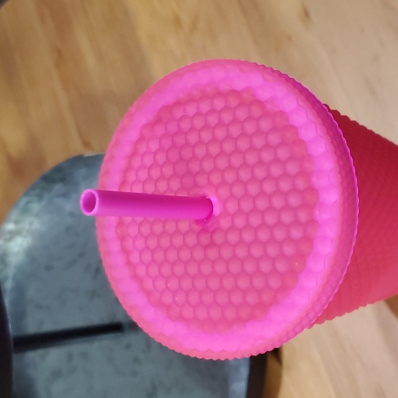 Starbucks Hot Pink studded cold cup - Picture 2 of 4